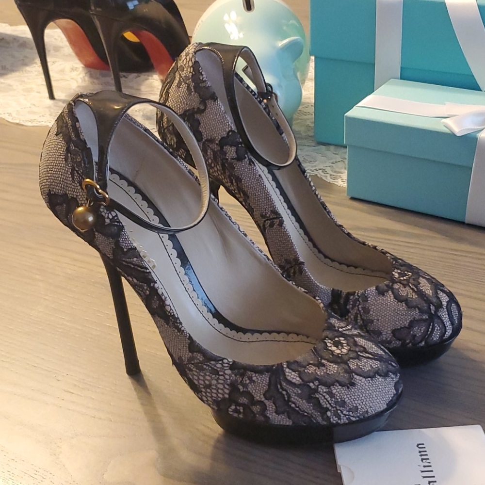 Authentic Vintage John Galliano Lace Pumps - Picture 12 of 16